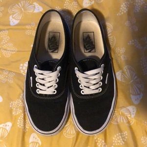 Woman’s vans shoes